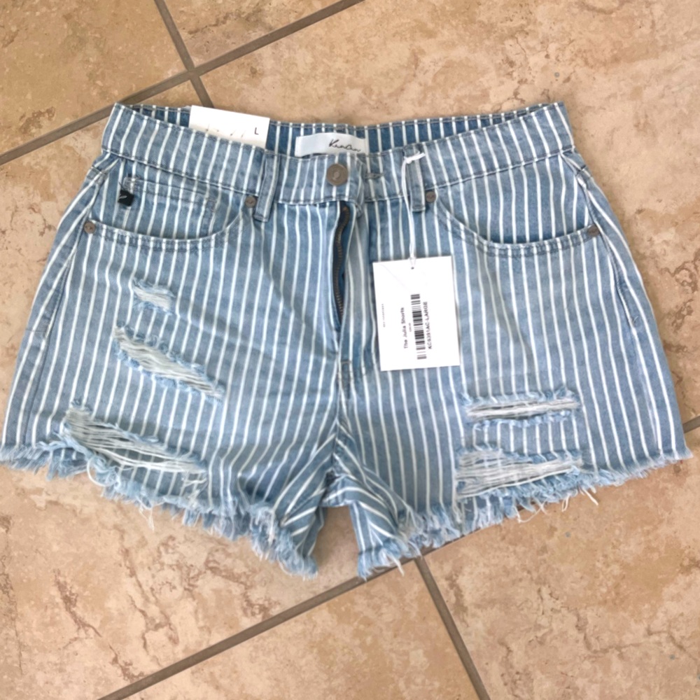 Kancan shorts- new with tags